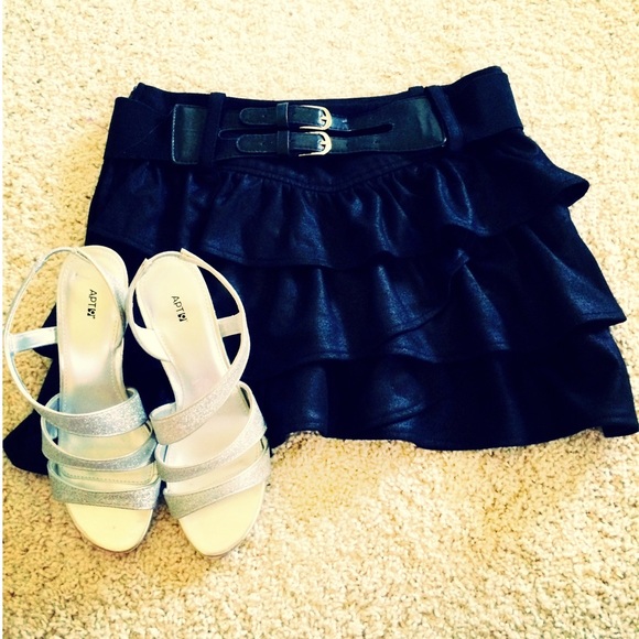 Black Multi-layered Mini Skirt