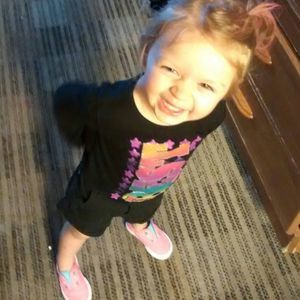 Meet your Posher, Joy