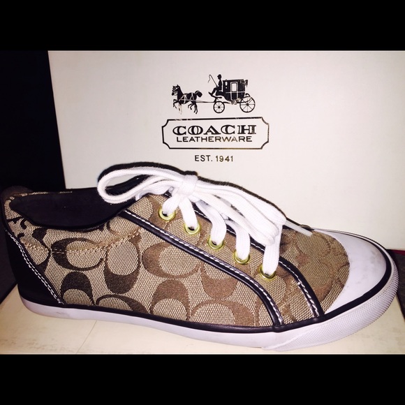 Coach shoes!!