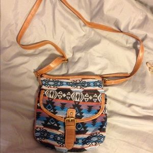Rue 21 crossbody purse!
