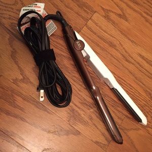 1/2 Inch Ion Keratin Smoothing Iron!