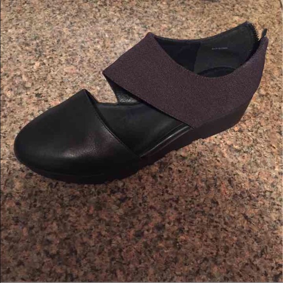 Eileen Fisher shoes