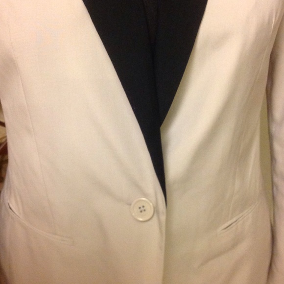 Express boyfriend blazer. SOLD - Picture 2 of 4