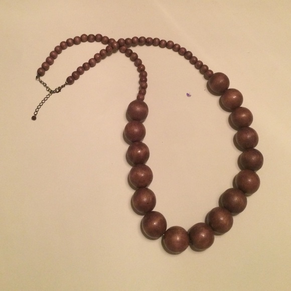 Wood necklace