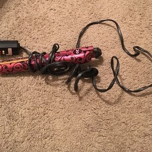 Breast awareness chi straightener