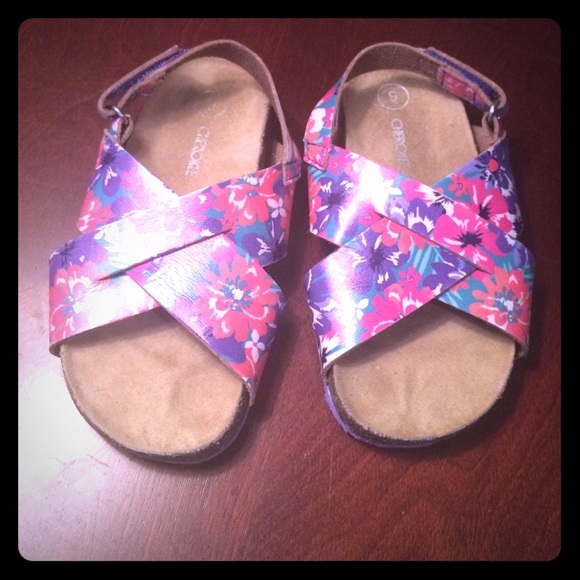 Toddler sandals