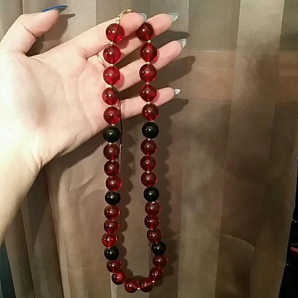 Beaded necklace