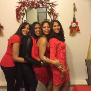 Meet your Posher, Elizabeth