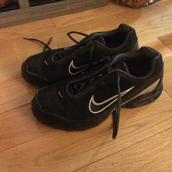 Black Nike Air