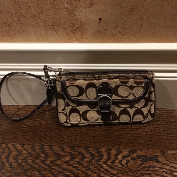 Coach wristlet