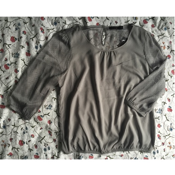 The Limited grey silver lacy blouse