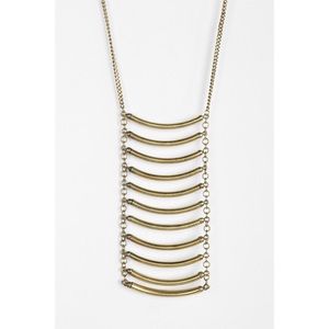 UO Gold Ladder Necklace