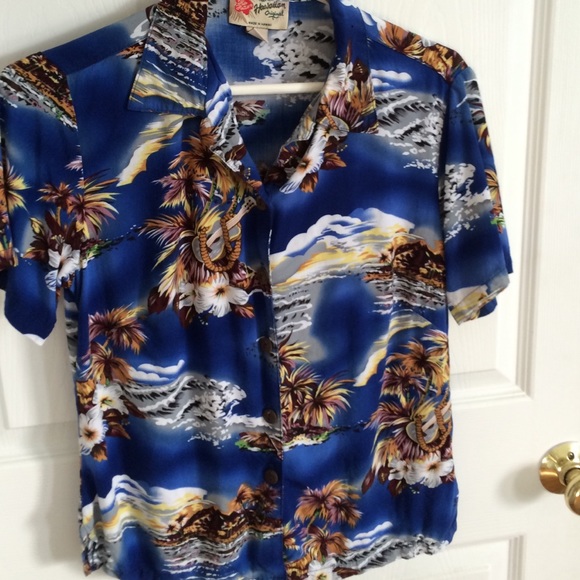 Hawaiian shirt