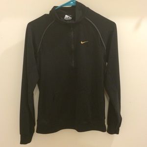 Nike quarter zip pullover