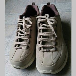 Sketchers elite sneakers