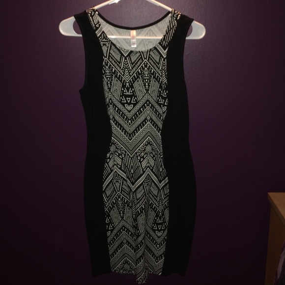 Xhilaration Dresses & Skirts - Dress