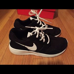 Nike Kashi black/white