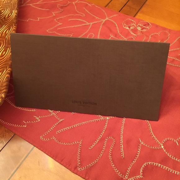 Louis Vuitton gift card envelope - Picture 4 of 4