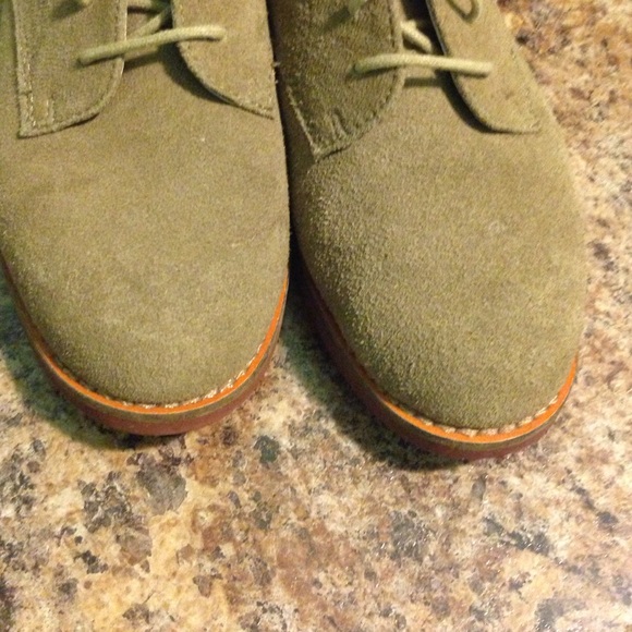 The cutest shoe ever... - Picture 4 of 4