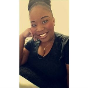 Meet your Posher, Victoria