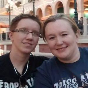 Meet your Posher, Melisa