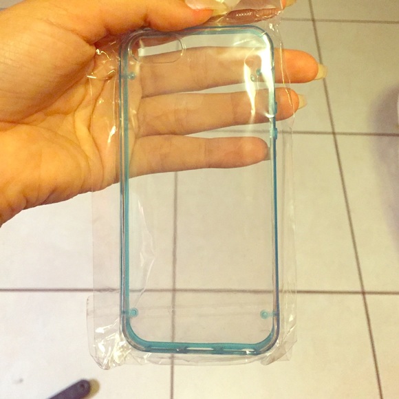 iPhone 5/5s clear blue rim case