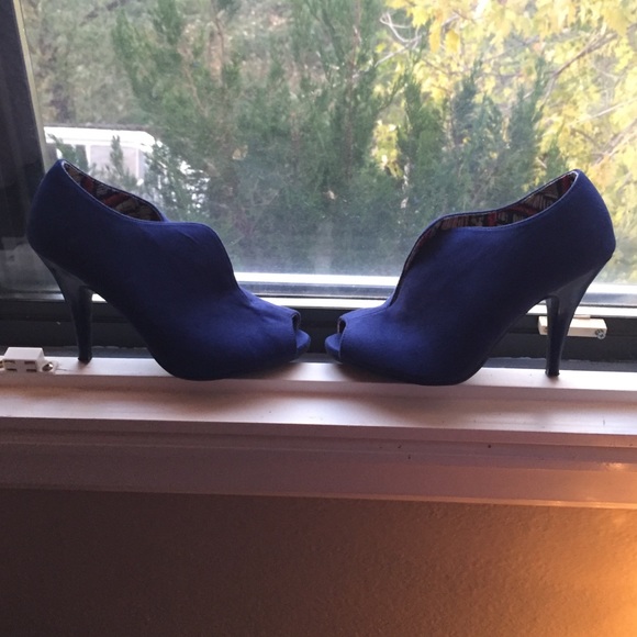 Never wear them - Picture 1 of 2