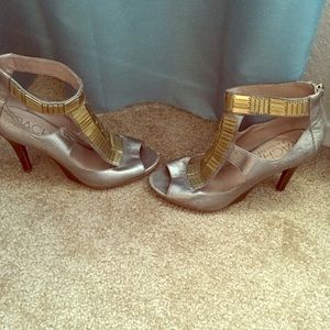 Rachel Roy size 6 1/2