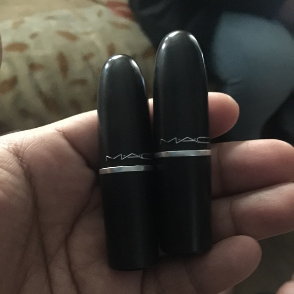 MAC Cyber & MAC Smoked Purple Lipstick 👄