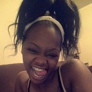 Meet your Posher, Mohogany