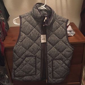 J. Crew Factory Quilted Puffer Vest Grey Herring.
