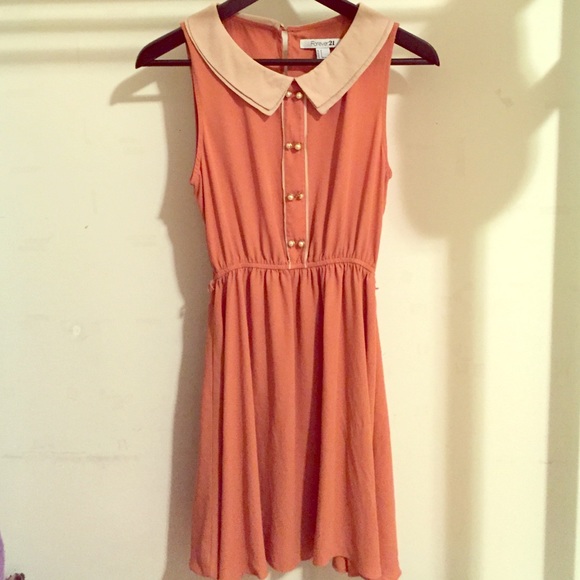 Cute vintage-like dress