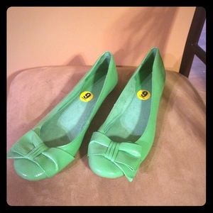 Patent leather ballet flats. Nine West. Size 9.