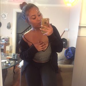 Meet your Posher, Grace