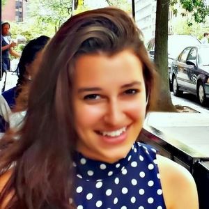 Meet your Posher, Juliana