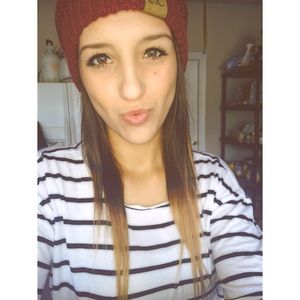 Meet your Posher, Alyssa