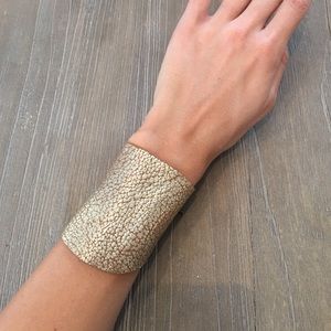 Gold leaf leather wrap bracelet