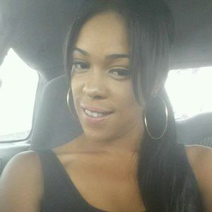 Meet your Posher, Deltrice