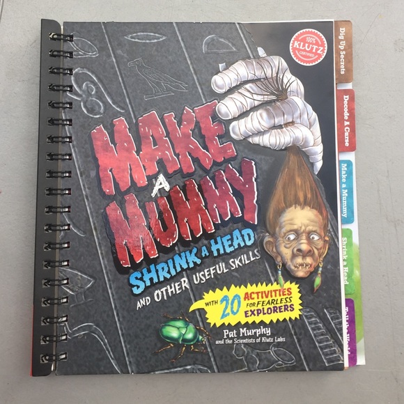Make A Mummy activity book