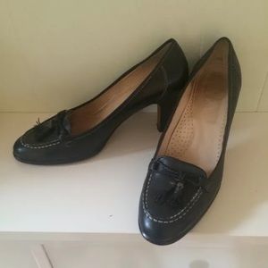 Joan & David black shoes