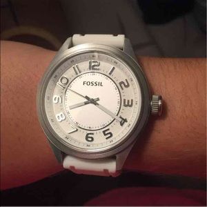 🔴SOLD🔴NWOT fossil watch