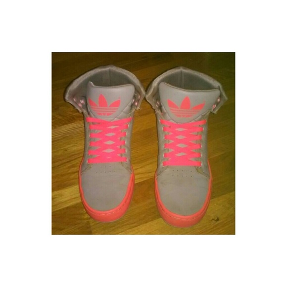 Adidas sz. 6 in men.