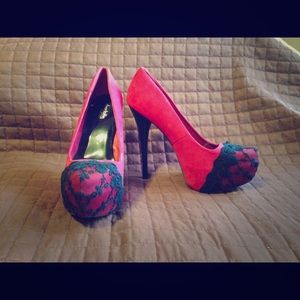 Size 7 1/2 Charlotte Russe heels.