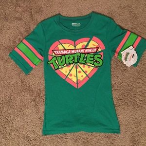 Teenage mutant ninja turtle top