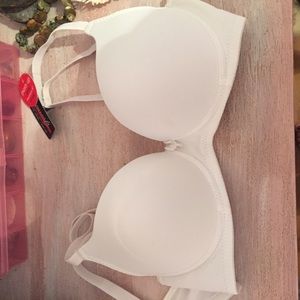 32 B push up bra