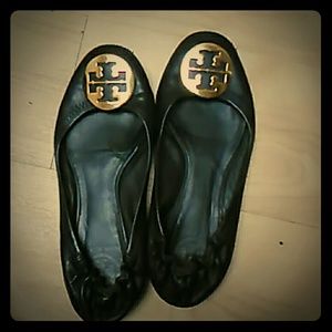 FINAL PRICE!!!!! Tory burch black flats