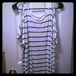 Mudd Dress Top