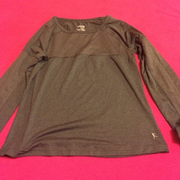 Athletic shirt
