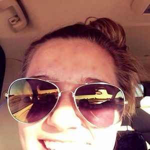 Meet your Posher, Dixie