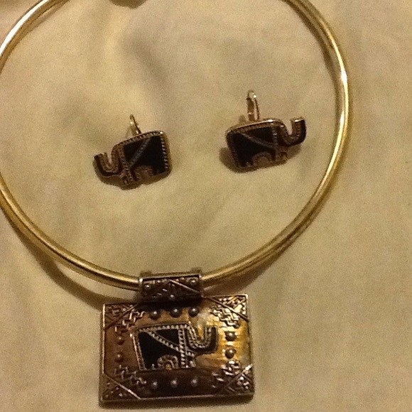 Tribal look elephant choker and earrings